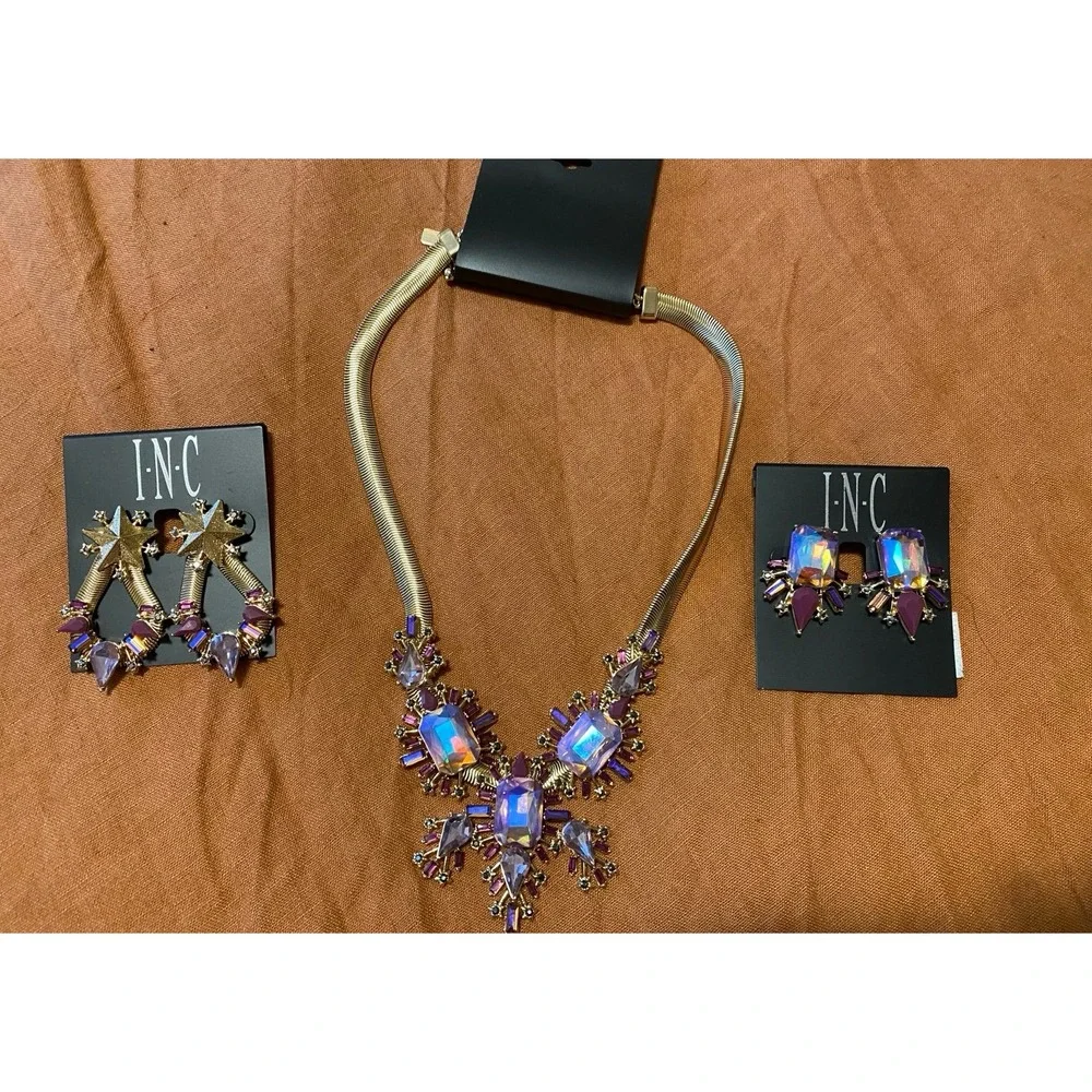 Macy's INC Necklace 2 Earrings Lot New Gold Tone Purple Bling Party